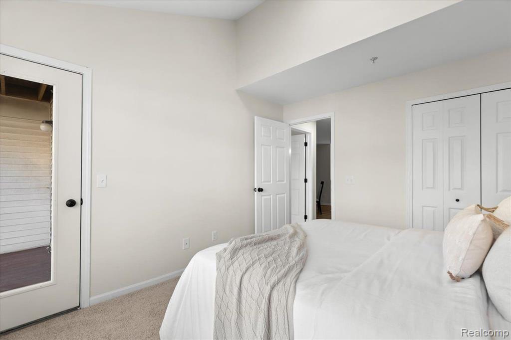 1664 CAMPAU FARMS Circle, 81-17, Detroit, MI 48207 — Photo 16