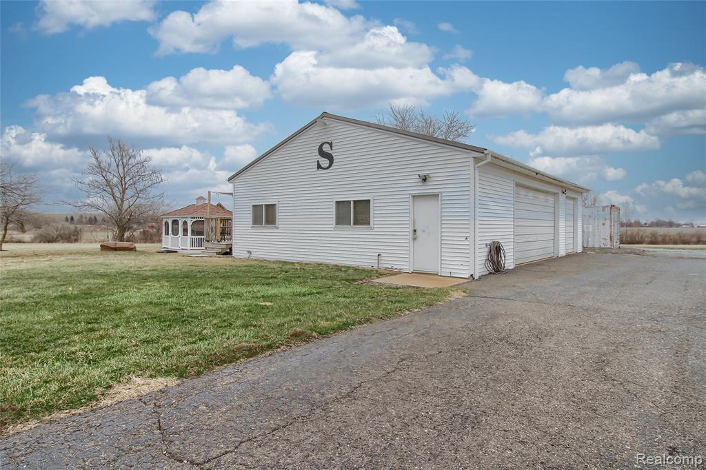 13974 Carleton West Road, Carleton, MI 48117 — Photo 29