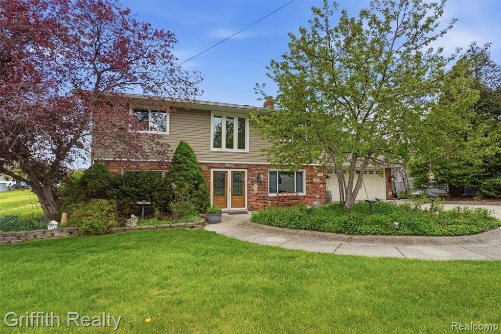 2901 School Lake Drive, Brighton, MI 48114 — Photo 44