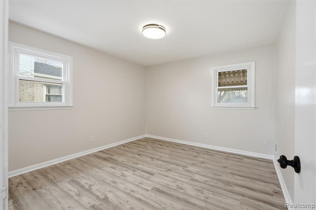 28961 Grandview Street, Inkster, MI 48141 — Photo 14