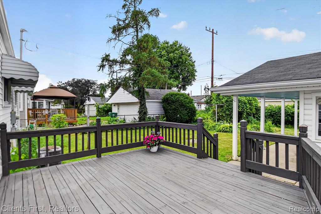873 Schuman Street, Garden City, MI — Photo 22