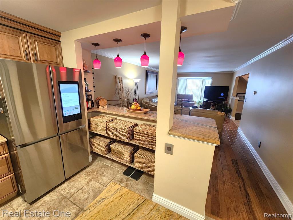 45529 Essex Drive, Macomb, MI 48044 — Photo 9