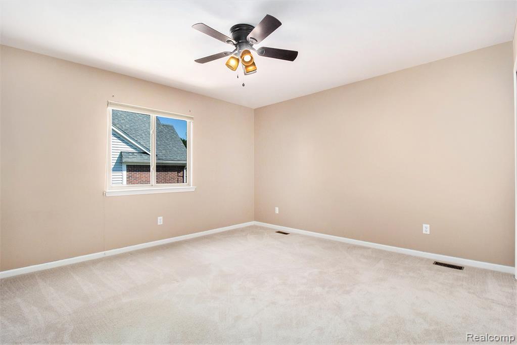 44293 La Domain Drive, Sterling Heights, MI 48314 — Photo 14