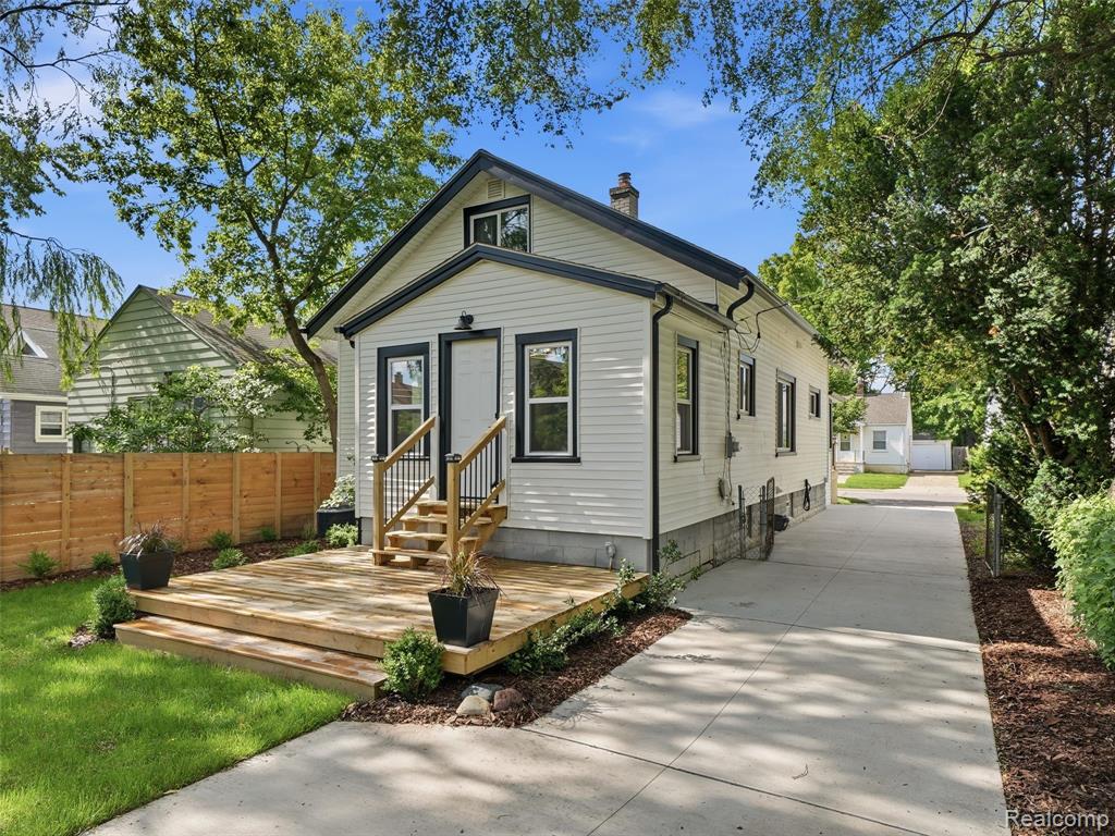 480 Ardmore Drive, Ferndale, MI 48220 — Photo 21