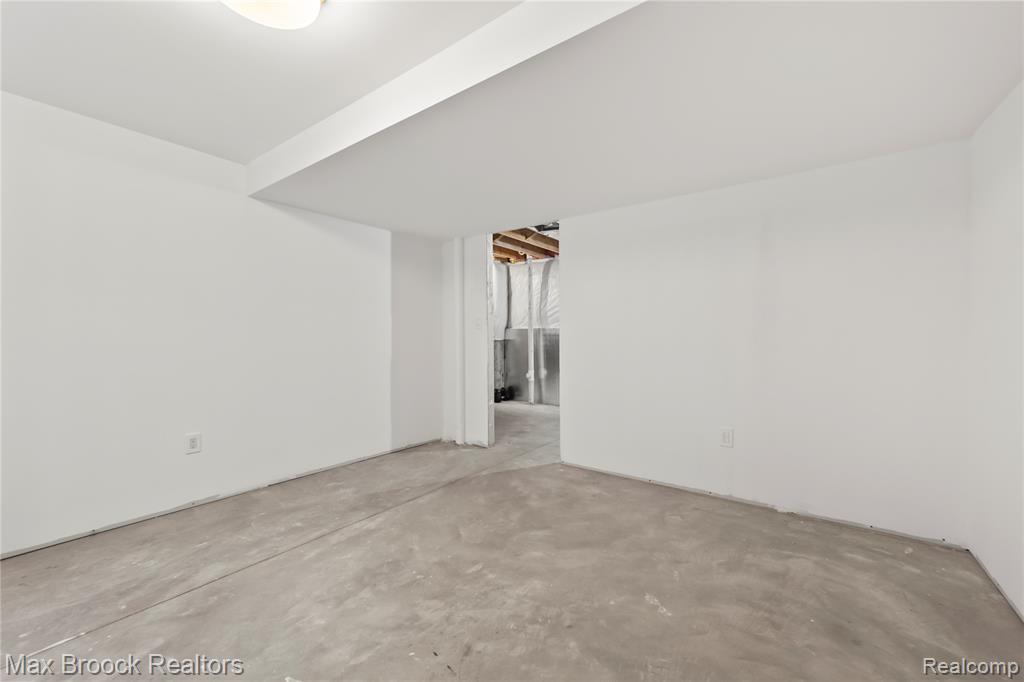 6023 Treetops Drive, Romulus, MI 48174 — Photo 26