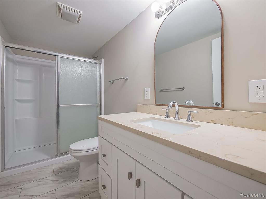 6340 ISLAND LAKE Drive, Brighton, MI 48116 — Photo 20