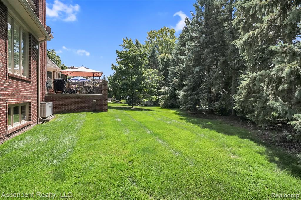 54127 Salem Drive, Shelby Twp, MI 48316 — Photo 50