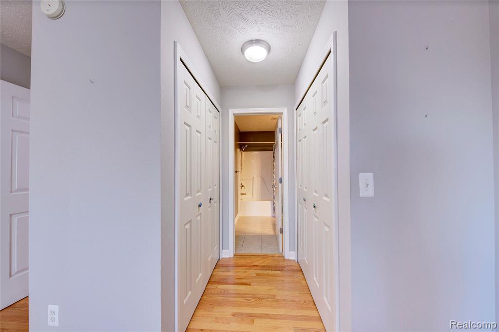 1040 Spirea, Howell, MI 48843 — Photo 13