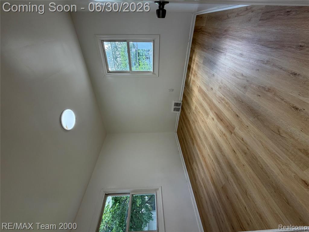 6760 Warwick Street, Detroit, MI 48228 — Photo 25