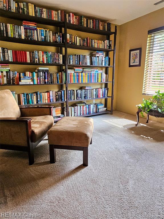 6740 Ridgefield Circle, 103, West Bloomfield, MI — Photo 29