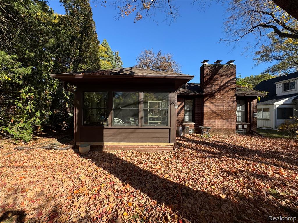 6 Danvers Lane, Dearborn, MI 48120 — Photo 37