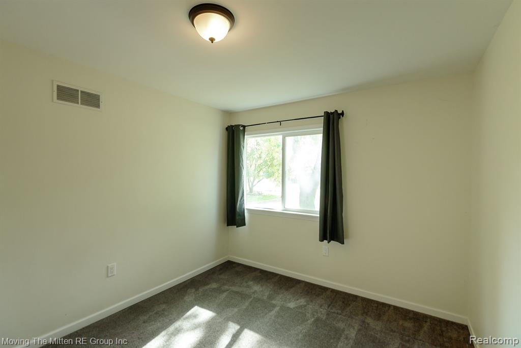 43654 CROWLEY Road, Van Buren, MI 48111 — Photo 30