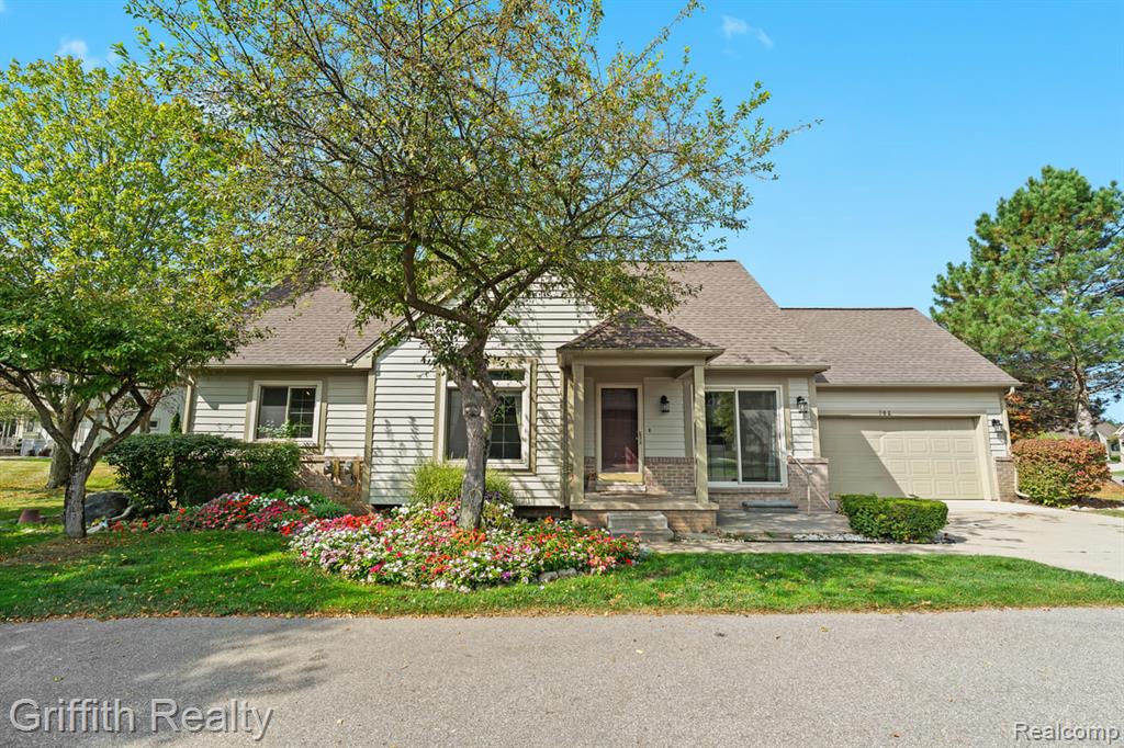 762 Elm Court, Wixom, MI 48393 — Photo 30