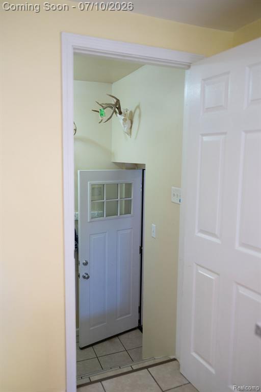 5052 Beecher Road, Flint, MI 48532 — Photo 7