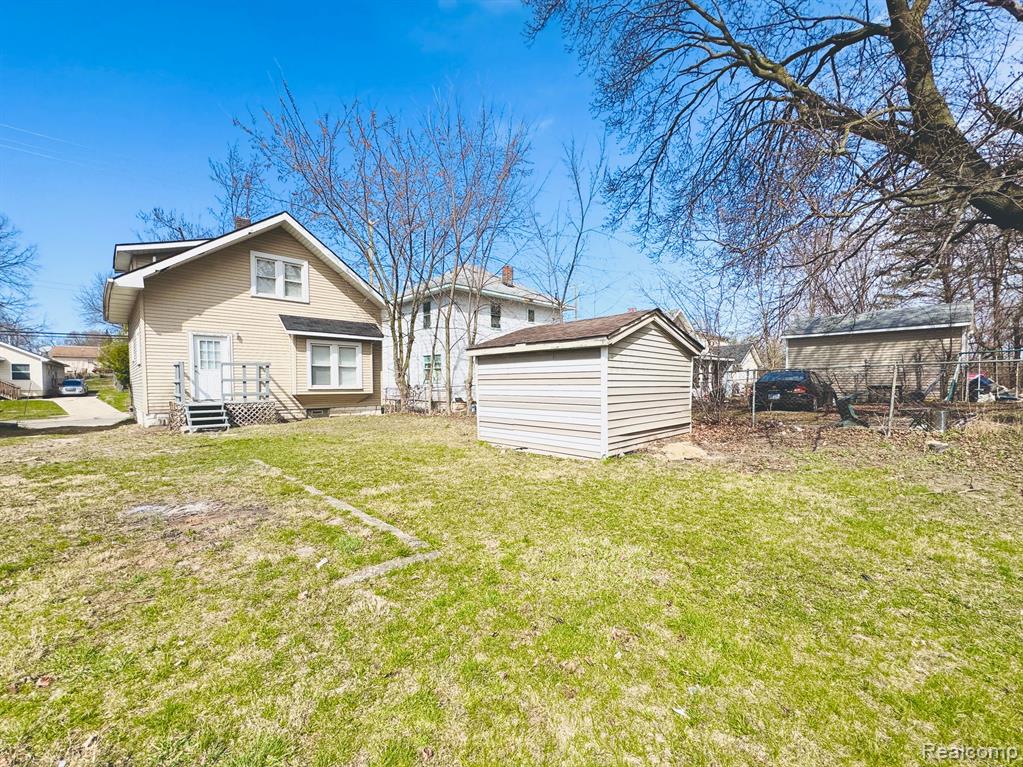 92 OAKHILL Street, Pontiac, MI 48342 — Photo 2