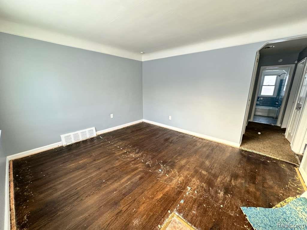 8685 Vaughan Street, Detroit, MI 48228 — Photo 4