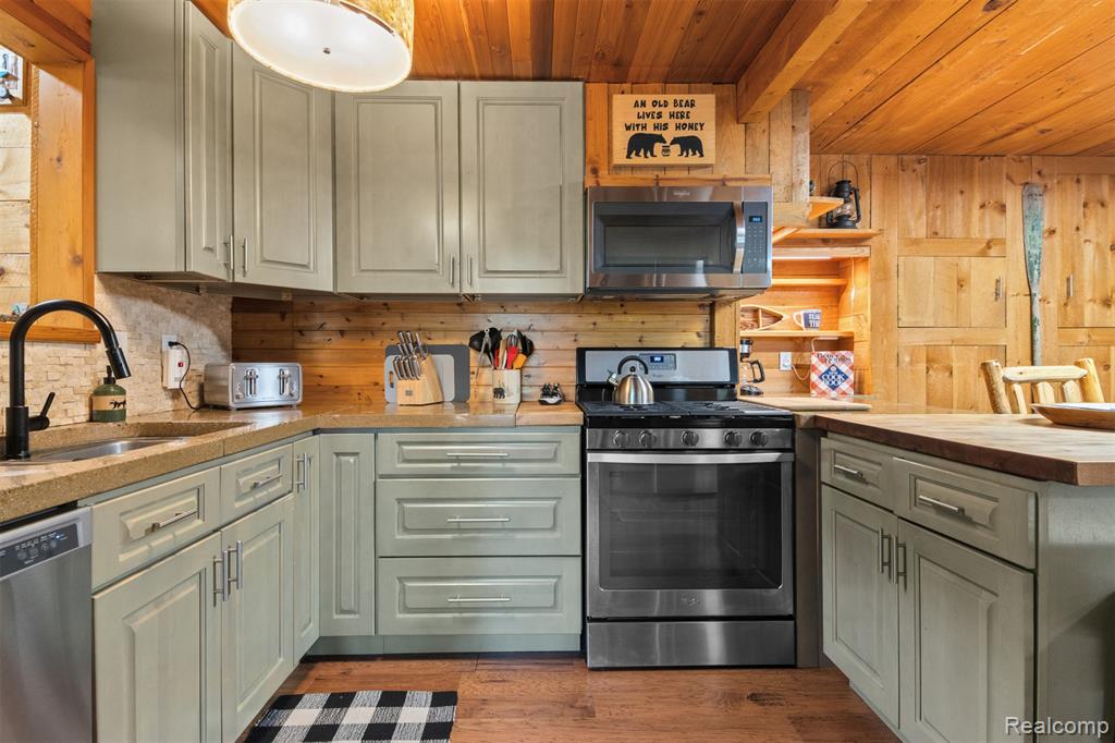 6309 Inglehart Road NE, Kalkaska, MI 49646 — Photo 17