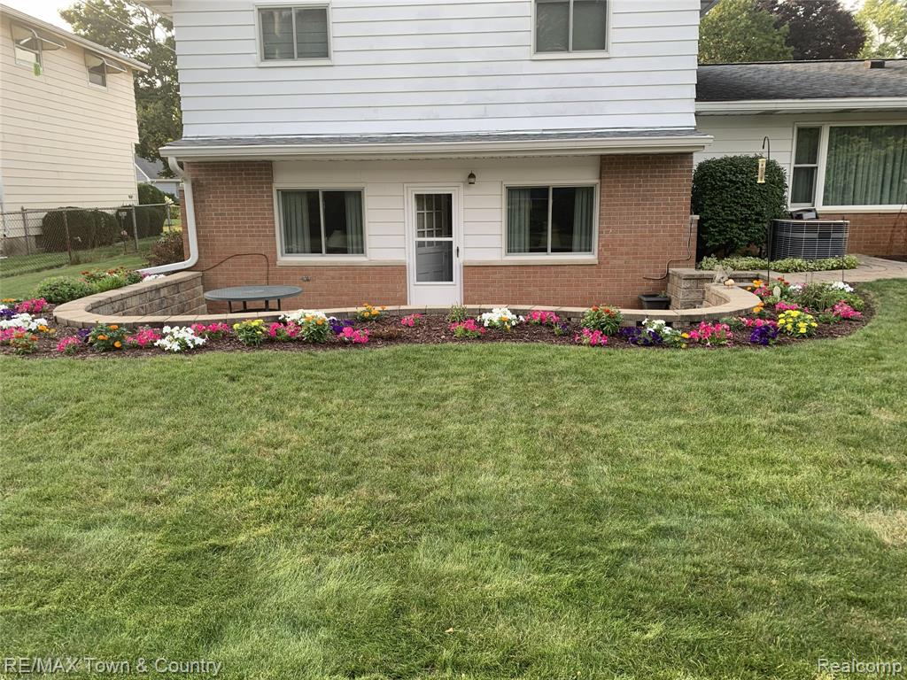 426 Bellewood Drive, Flushing, MI 48433 — Photo 37