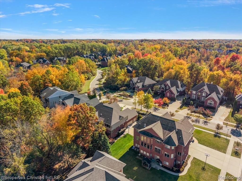 7220 Essex Drive, West Bloomfield, MI — Photo 15