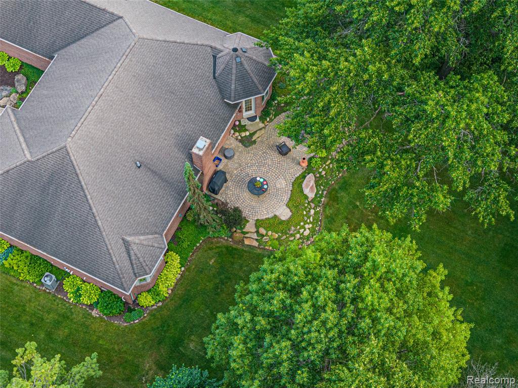 225 Redwood Lane, Leonard, MI 48367 — Photo 50
