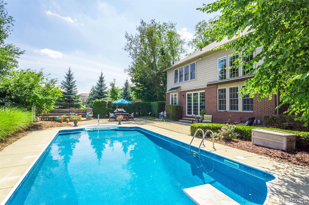 16026 JOHNSON CREEK Drive, Northville, MI 48168 — Photo 61