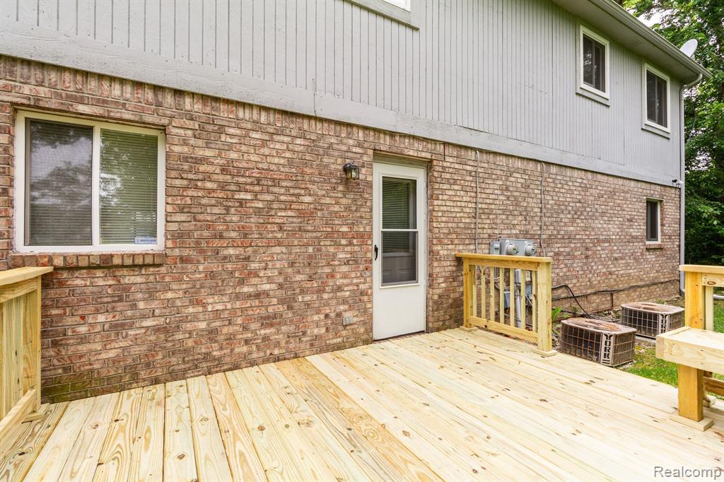 23278 Stromp Court, Trenton, MI 48183 — Photo 26