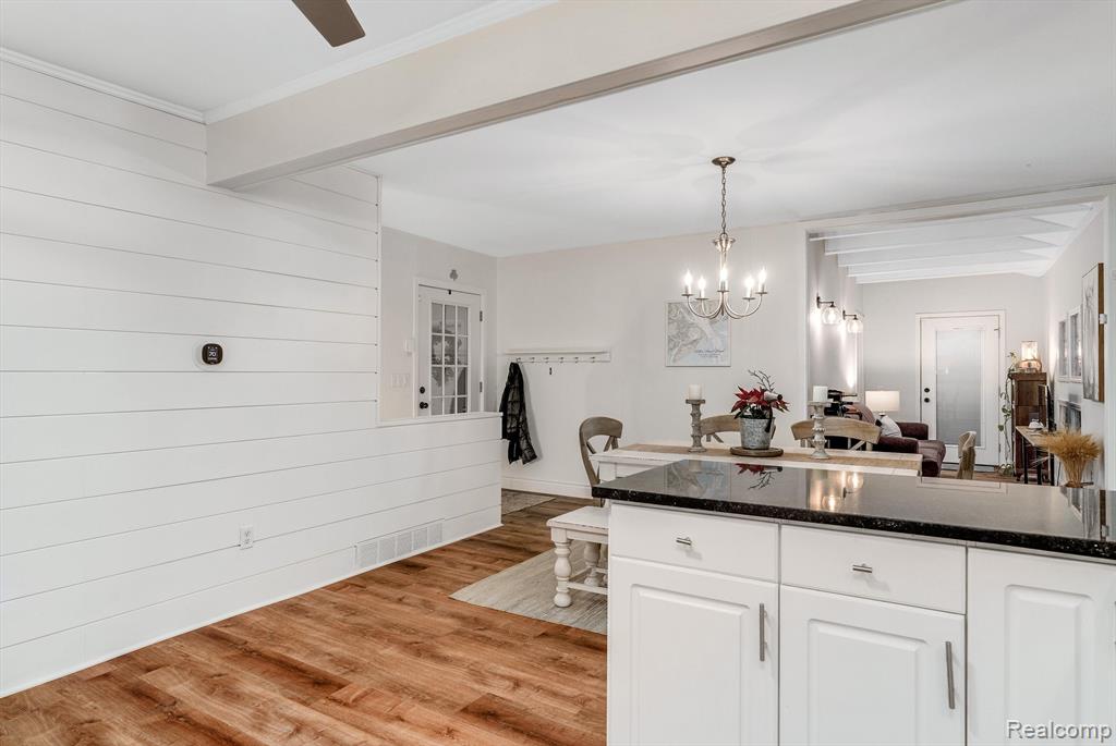 730 RENSHAW Street, Rochester, MI 48307 — Photo 17