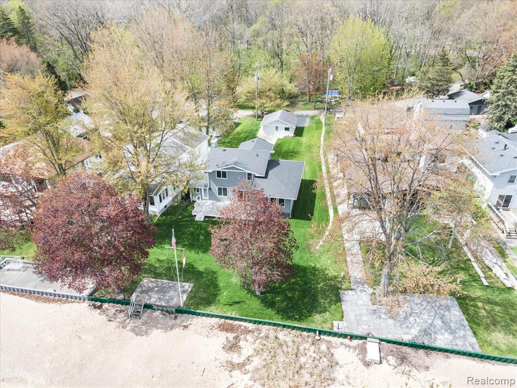 5444 LAKESHORE Road, Fort Gratiot, MI 48059 — Photo 35