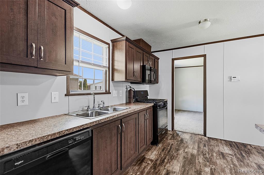 46545 Le Grande Boulevard, 978, Macomb, MI 48044 — Photo 5