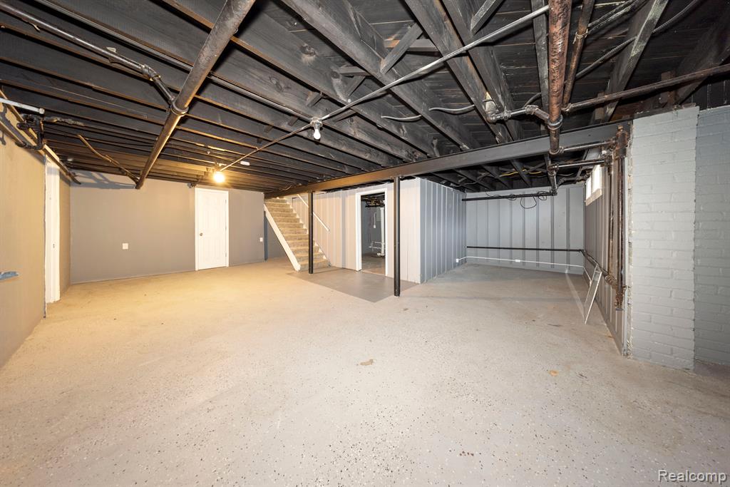 5959 THREE MILE Drive, Detroit, MI 48224 — Photo 39