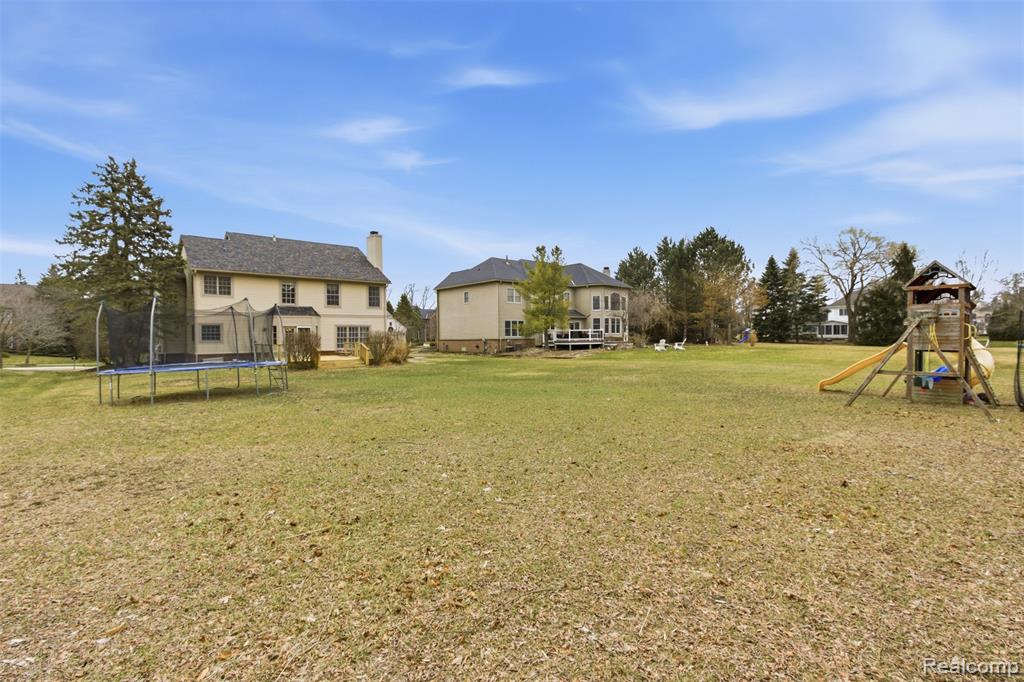5139 Birkdale Drive, Commerce Twp, MI 48382 — Photo 42