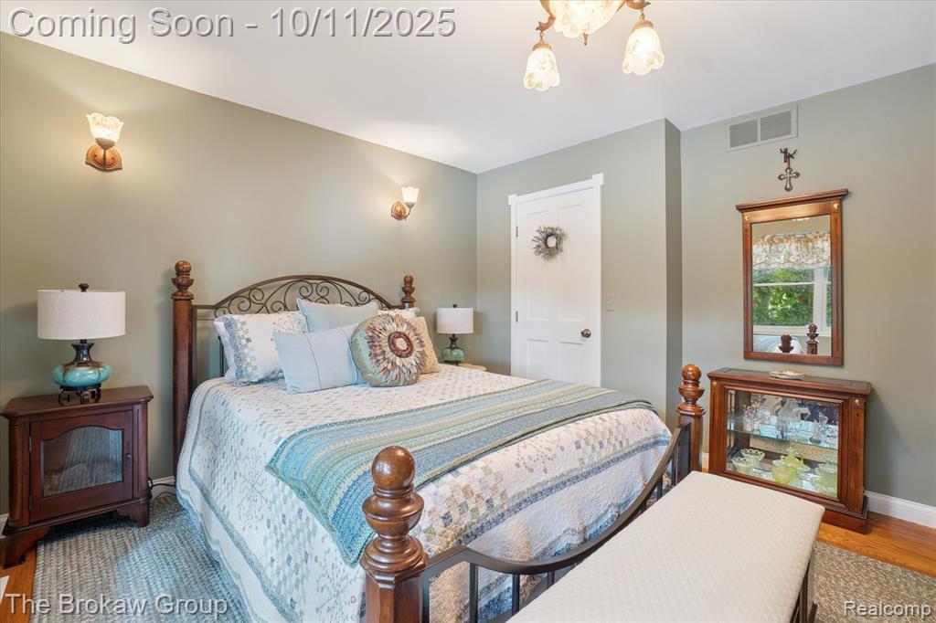 10216 Mill Pointe Drive, Goodrich Vlg, MI — Photo 37