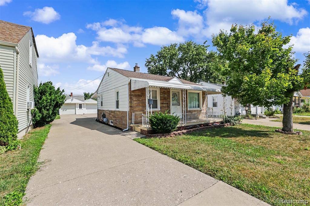 28674 Krauter Street, Garden City, MI