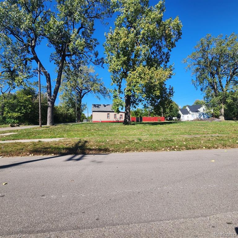 2700 HURON Street, Detroit, MI 48216 — Photo 6