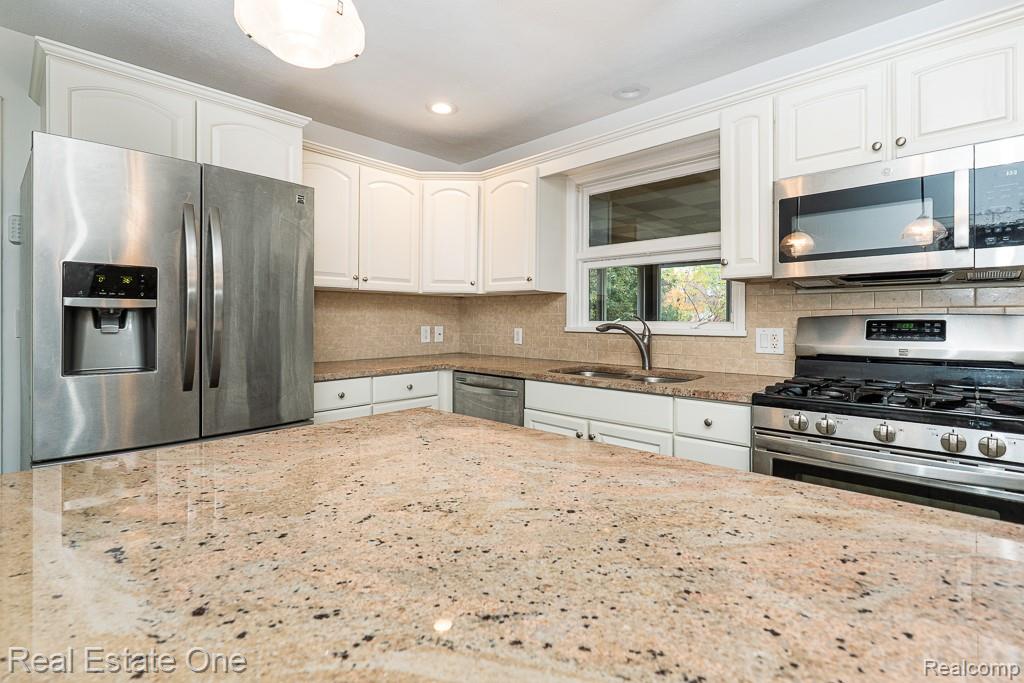 509 Walbridge Drive, East Lansing, MI 48823 — Photo 47