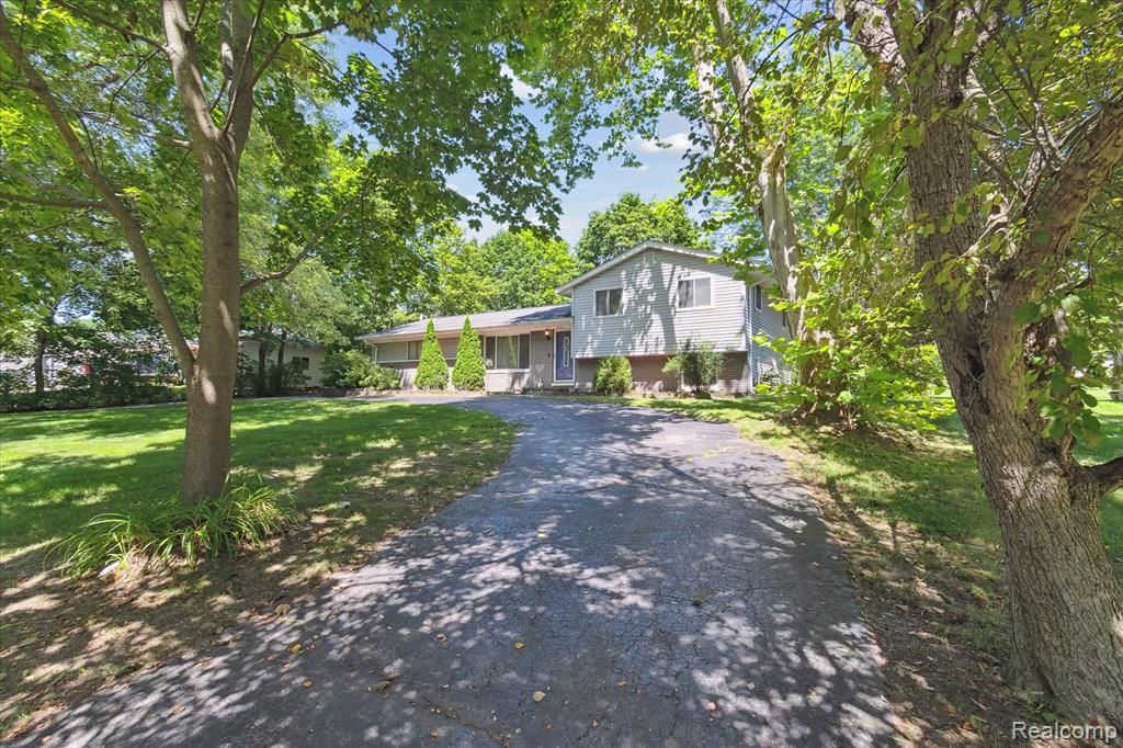 4304 Woodcock Way, Highland, MI — Photo 7