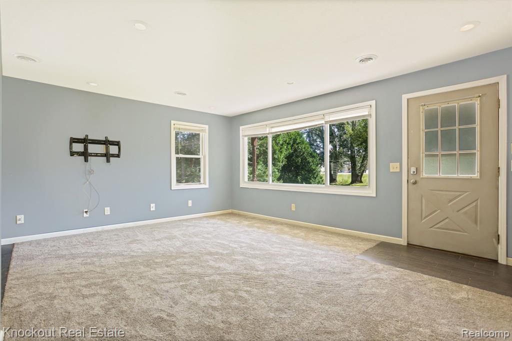 5360 S GRAHAM Road, St. Charles, MI 48655 — Photo 6