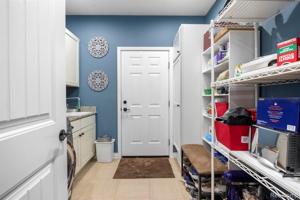 6286 Merion Lane, 75, Grand Blanc, MI 48439 — Photo 31