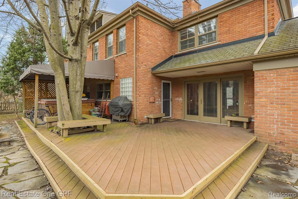 6 ELMSLEIGH Lane, Grosse Pointe, MI 48230 — Photo 41