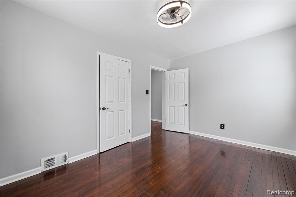18438 Mendota Street, Detroit, MI 48221 — Photo 18