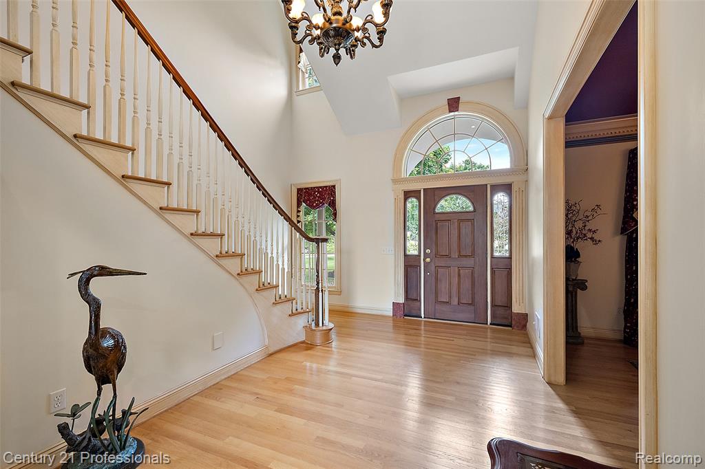 9310 Fairway Trail, Grand Blanc, MI 48439 — Photo 20