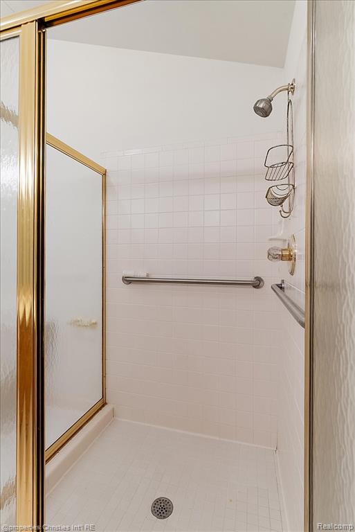 47274 Hunters Park Drive, Plymouth, MI 48170 — Photo 31