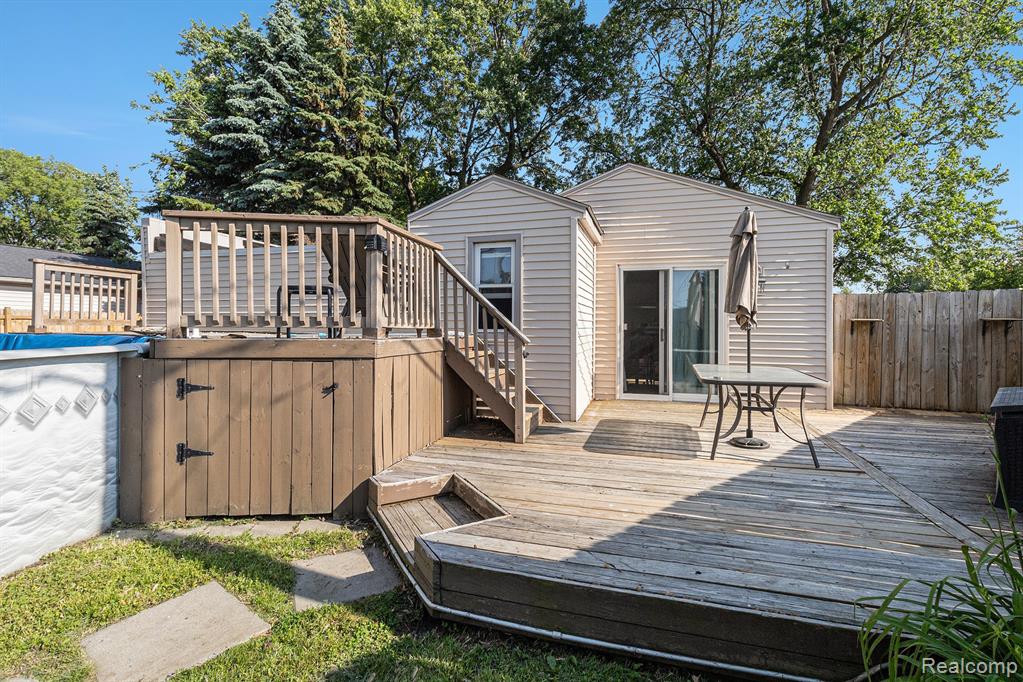 17325 Doris, Fraser, MI 48026 — Photo 19