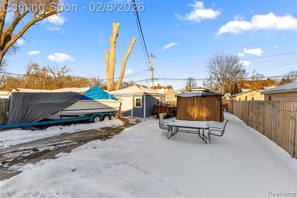 19152 Whitcomb Street, Detroit, MI 48235 — Photo 25