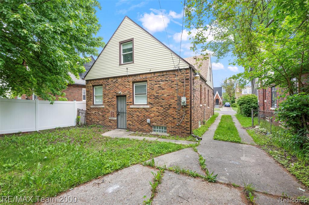 5935 Devonshire Road, Dearborn, MI 48224 — Photo 5