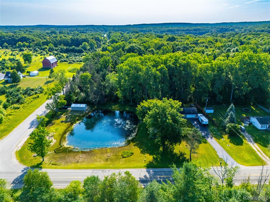 3744 Fish Lake Road, Lapeer, MI 48446