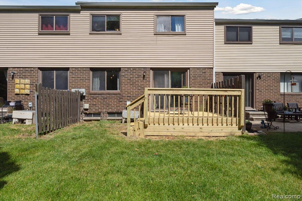 8312 LAKEVIEW Drive, Ypsilanti, MI 48198 — Photo 22