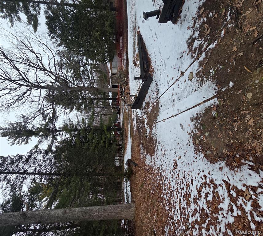 9515 Woodside Drive, Clarkston, MI 48348 — Photo 14