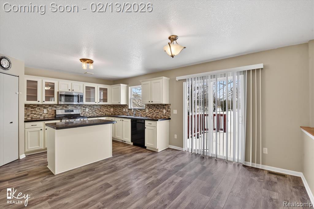 8729 Boxelder Lane, Dexter, MI 48130 — Photo 27