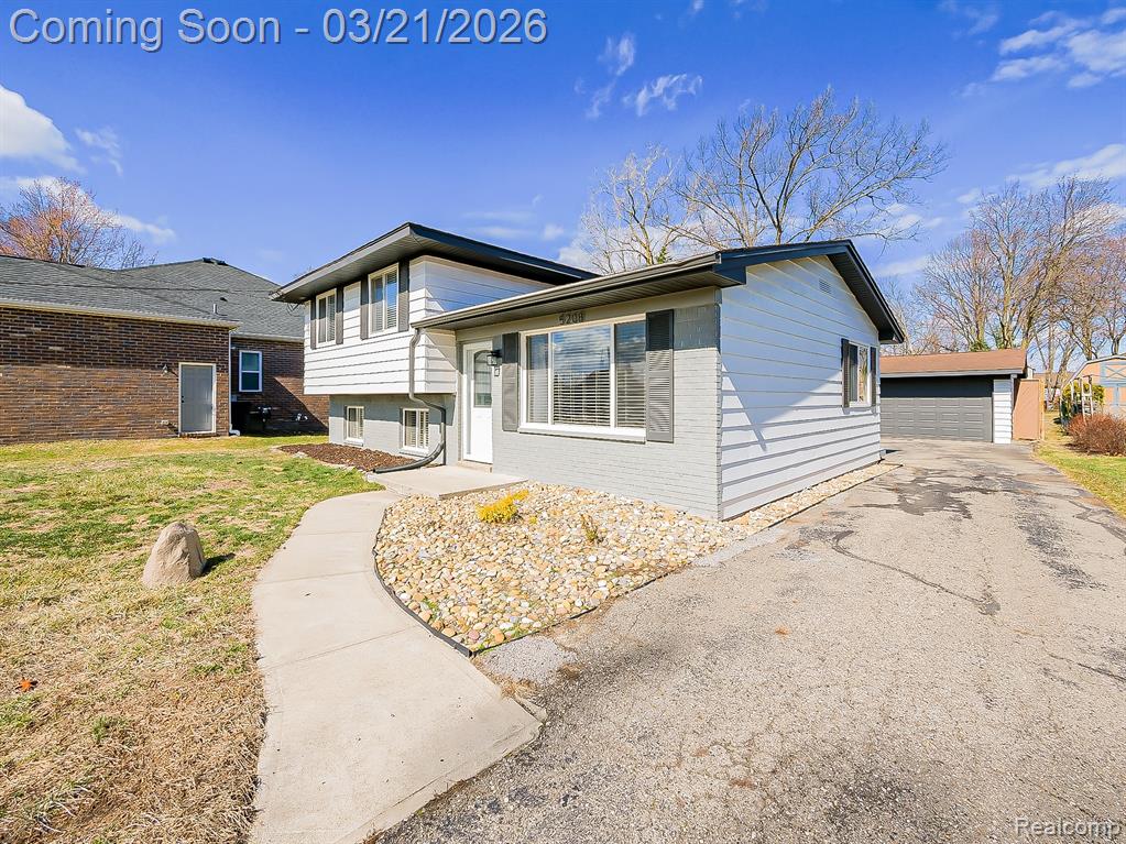 5208 Latimer Street, West Bloomfield, MI 48324 — Photo 27